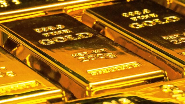 Why a selloff in gold and silver is dragging bitcoin down